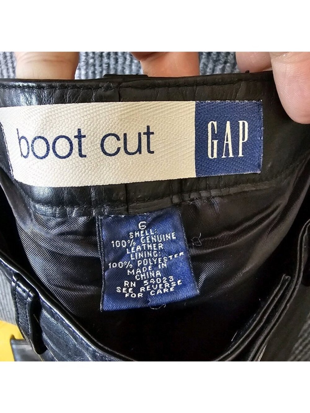 Vintage Gap Leather Boot Cut Pants sz 6 Black Genuine Lining VTG Jeans 29 x 30.5 - Picture 5 of 5